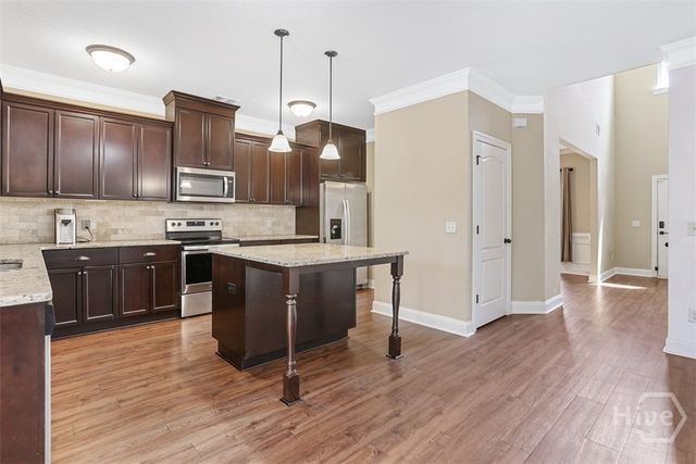 106 Laguna Way, Savannah, GA 31405
