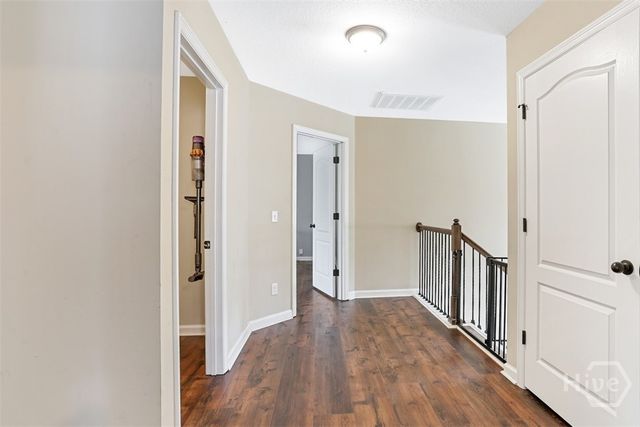 106 Laguna Way, Savannah, GA 31405