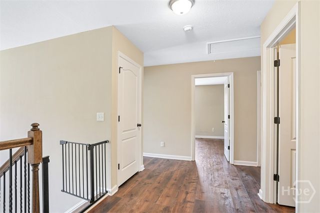 106 Laguna Way, Savannah, GA 31405
