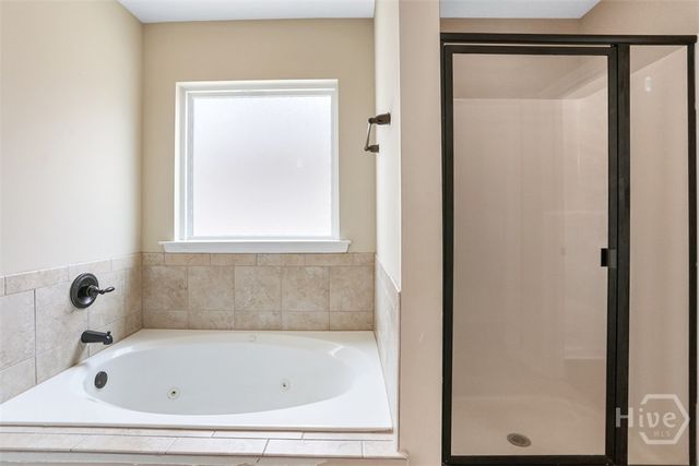 106 Laguna Way, Savannah, GA 31405