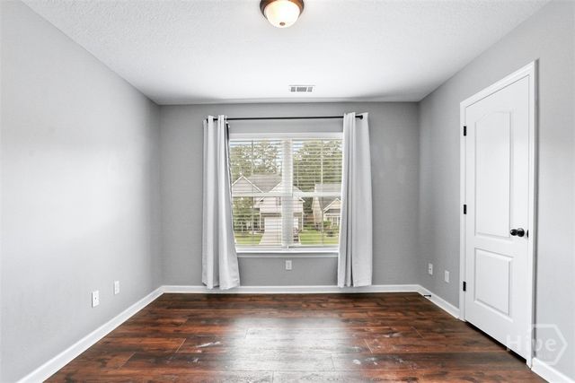 106 Laguna Way, Savannah, GA 31405