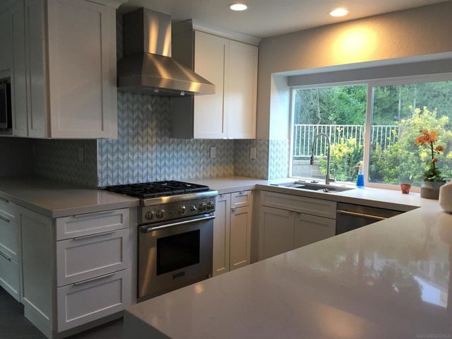 21102 Whitebark, Mission Viejo, CA 92692