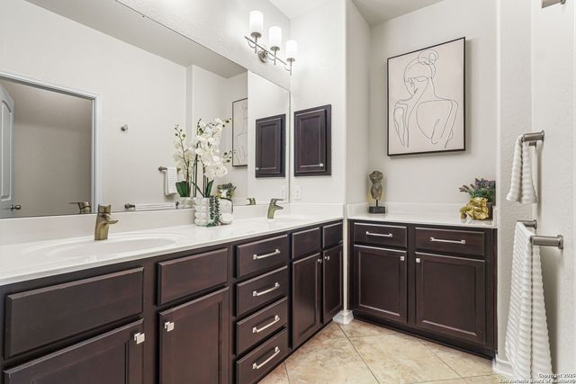 18043 Muir Glen, San Antonio, TX 78257