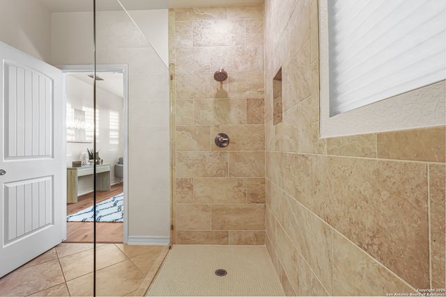 18043 Muir Glen, San Antonio, TX 78257