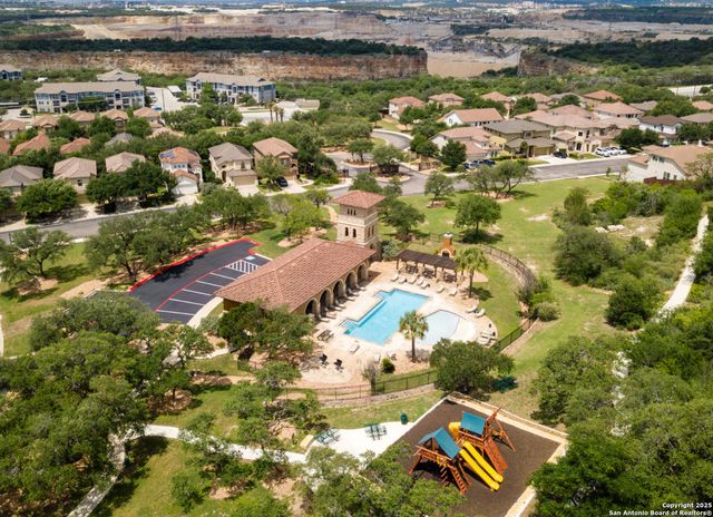 18043 Muir Glen, San Antonio, TX 78257