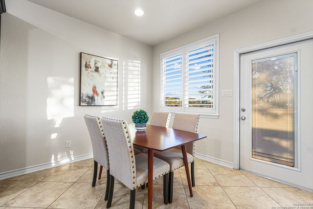 18043 Muir Glen, San Antonio, TX 78257