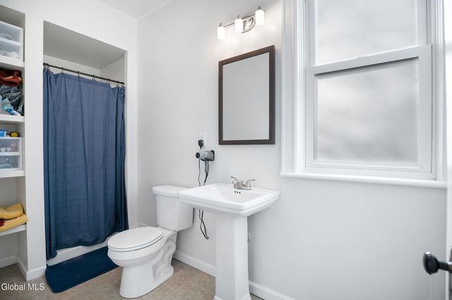 126 Elmer Avenue, Schenectady, NY 12308