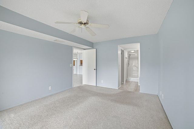 4702 E Lucerne Lakes Blvd Boulevard E 103, Lake Worth, FL 33467