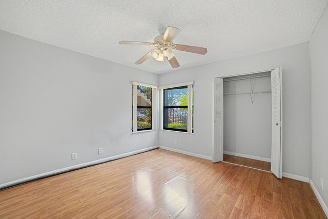4702 E Lucerne Lakes Blvd Boulevard E 103, Lake Worth, FL 33467