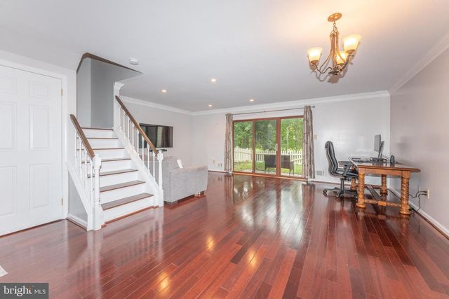 27 TYNEMOUTH CT, Robbinsville, NJ 08691