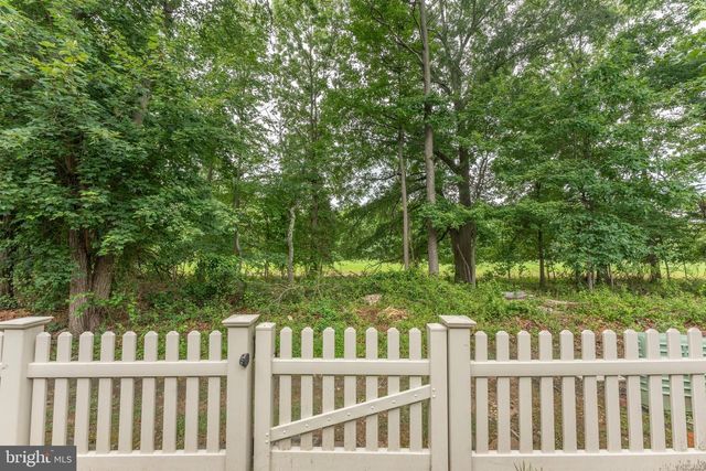 27 TYNEMOUTH CT, Robbinsville, NJ 08691