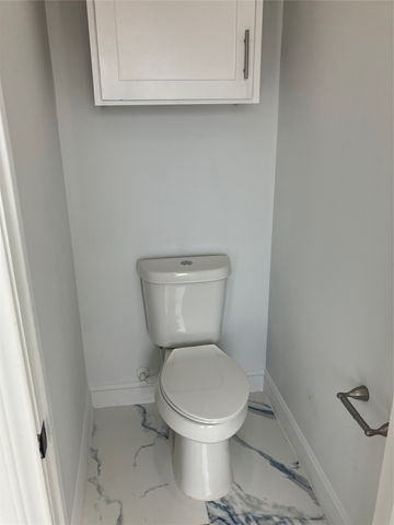 700 Hillburn Drive, West Tawakoni, TX 75474