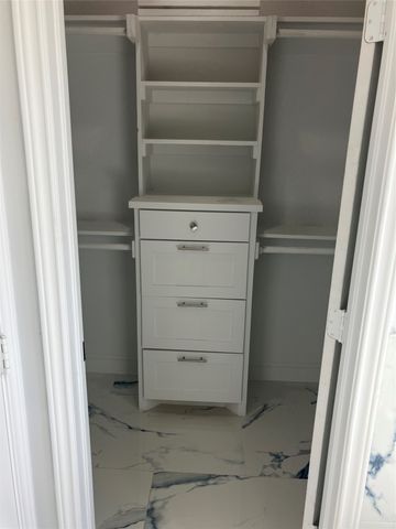 700 Hillburn Drive, West Tawakoni, TX 75474