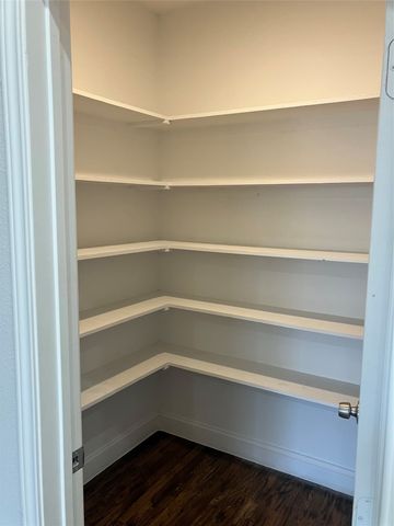 700 Hillburn Drive, West Tawakoni, TX 75474