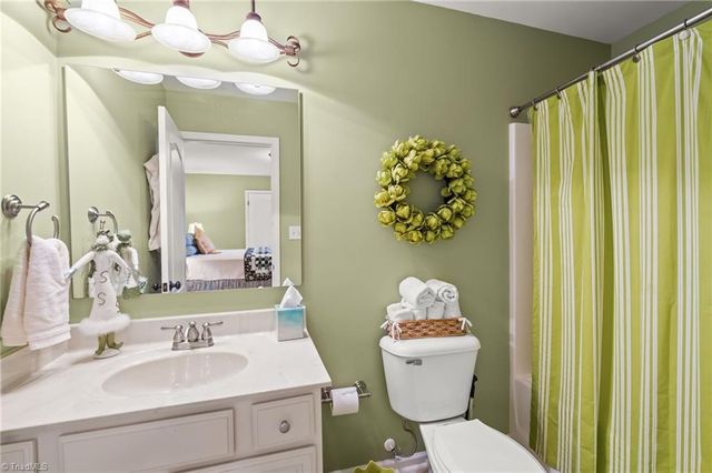 655 Starboard Reach, Lexington, NC 27292