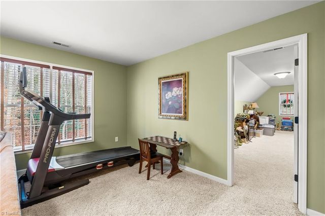 655 Starboard Reach, Lexington, NC 27292