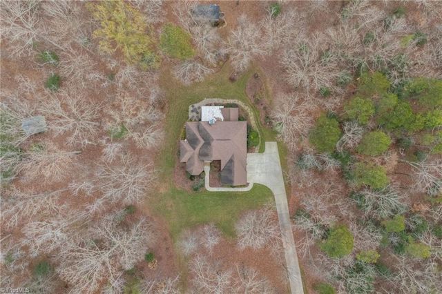 655 Starboard Reach, Lexington, NC 27292