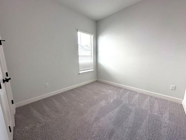 12608 Stanford DR, Austin, TX 78748