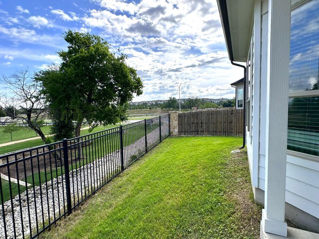 12608 Stanford DR, Austin, TX 78748