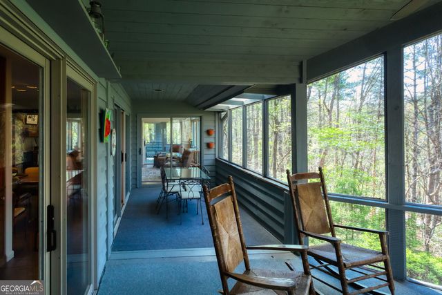 70 Doe Run, Sautee Nacoochee, GA 30571