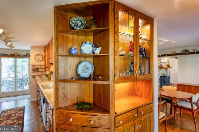 70 Doe Run, Sautee Nacoochee, GA 30571