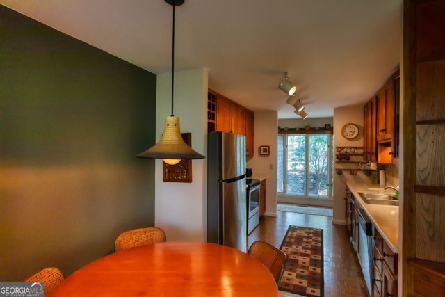 70 Doe Run, Sautee Nacoochee, GA 30571