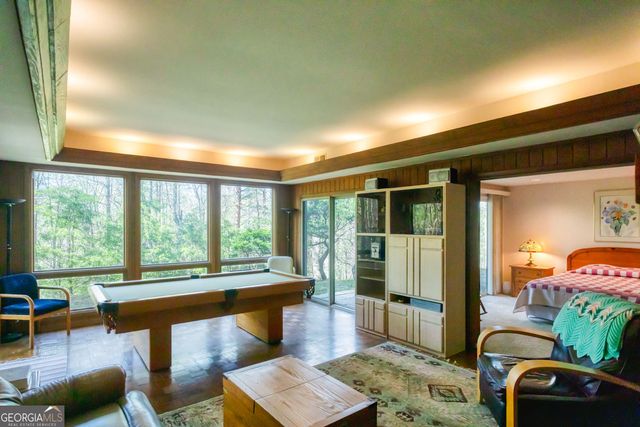 70 Doe Run, Sautee Nacoochee, GA 30571