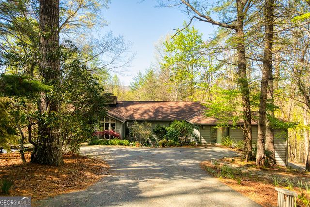 70 Doe Run, Sautee Nacoochee, GA 30571