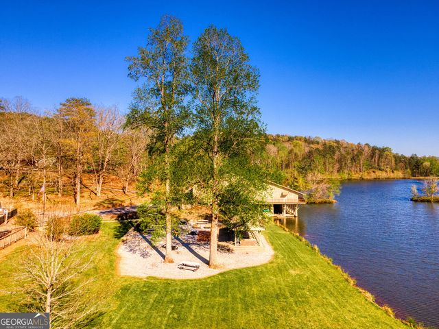 70 Doe Run, Sautee Nacoochee, GA 30571