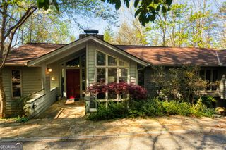 70 Doe Run, Sautee Nacoochee, GA 30571