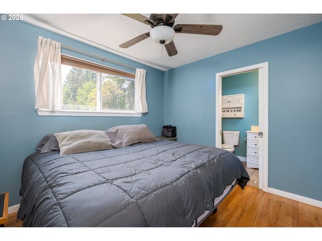 337 Nw BIRDSDALE Ave, Gresham, OR 97030