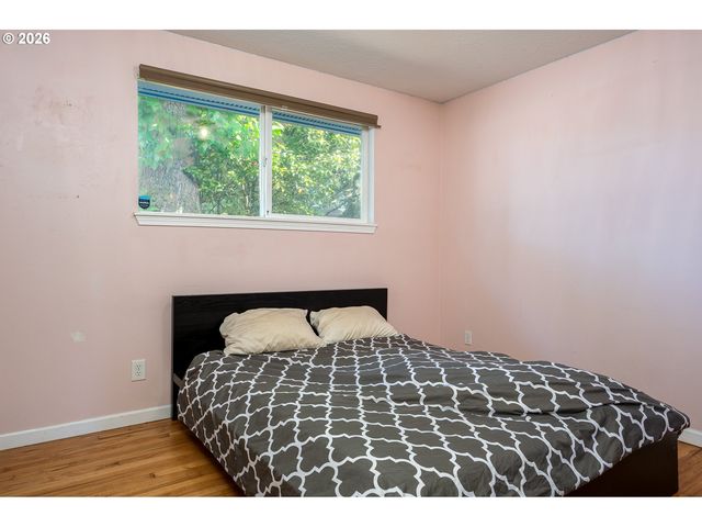 337 Nw BIRDSDALE Ave, Gresham, OR 97030