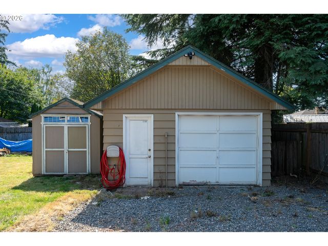 337 Nw BIRDSDALE Ave, Gresham, OR 97030