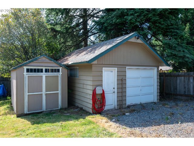 337 Nw BIRDSDALE Ave, Gresham, OR 97030