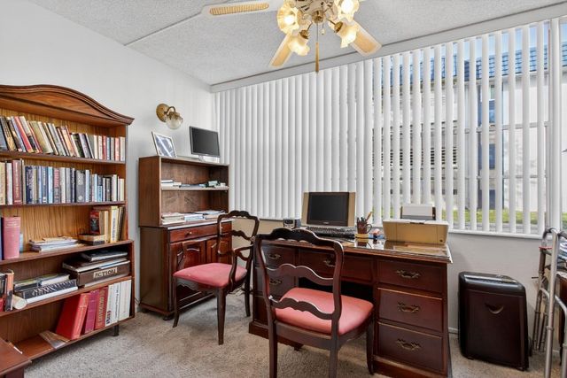 3050 Holiday Springs Boulevard 108, Margate, FL 33063