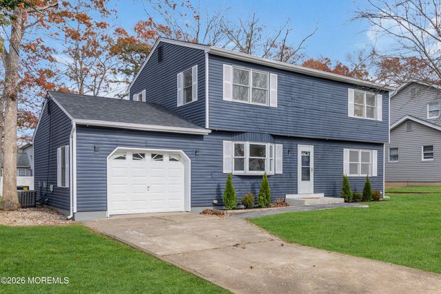 1186 Galley Avenue, Manahawkin, NJ 08050