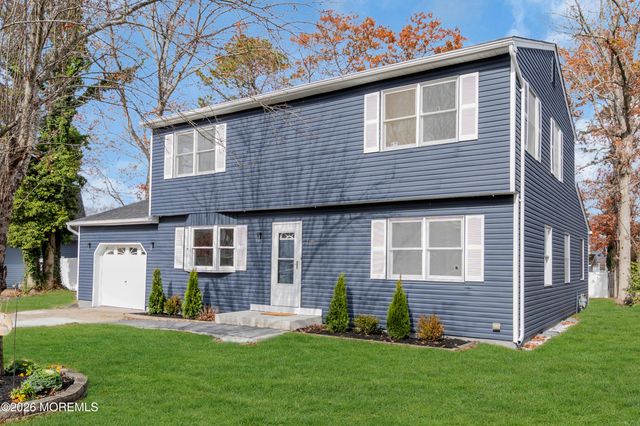 1186 Galley Avenue, Manahawkin, NJ 08050