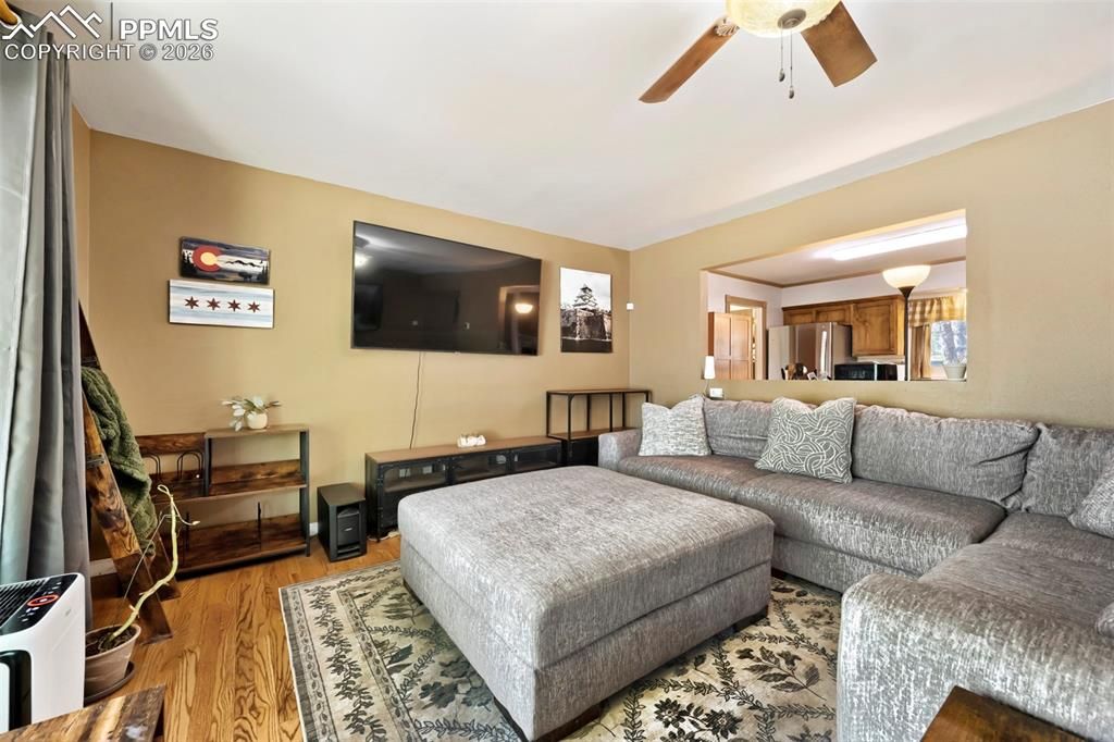 Image 5 of property listing at 430 Hackberry Drive, Colorado Springs, CO 80911