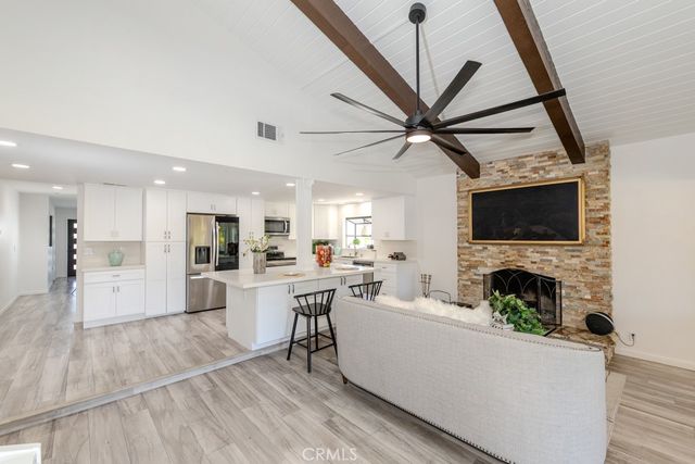 30184 Skippers Way, Canyon Lake, CA 92587