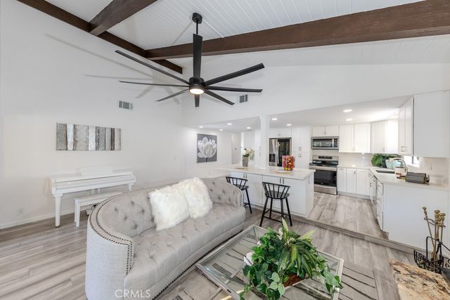 30184 Skippers Way, Canyon Lake, CA 92587