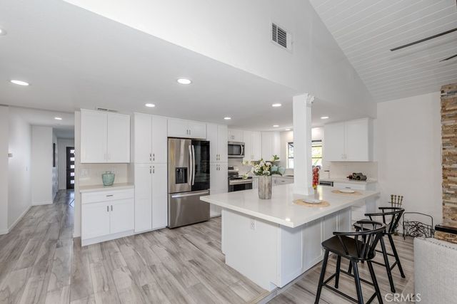 30184 Skippers Way, Canyon Lake, CA 92587