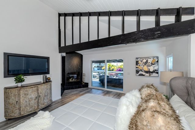 30184 Skippers Way, Canyon Lake, CA 92587