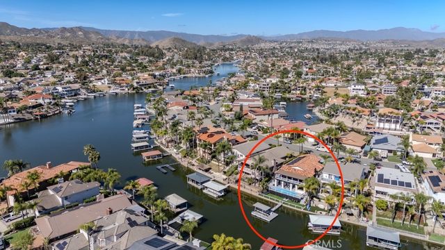 30184 Skippers Way, Canyon Lake, CA 92587