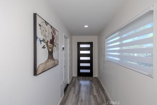 30184 Skippers Way, Canyon Lake, CA 92587