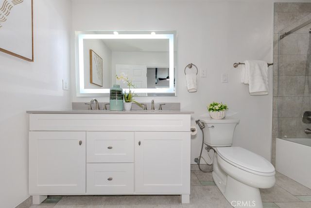 30184 Skippers Way, Canyon Lake, CA 92587