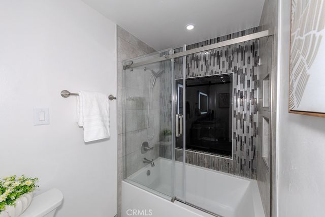 30184 Skippers Way, Canyon Lake, CA 92587