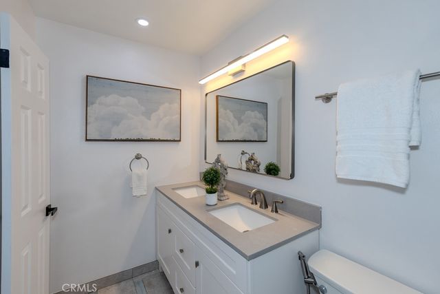 30184 Skippers Way, Canyon Lake, CA 92587