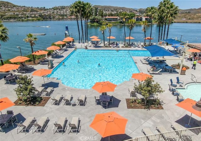 30184 Skippers Way, Canyon Lake, CA 92587