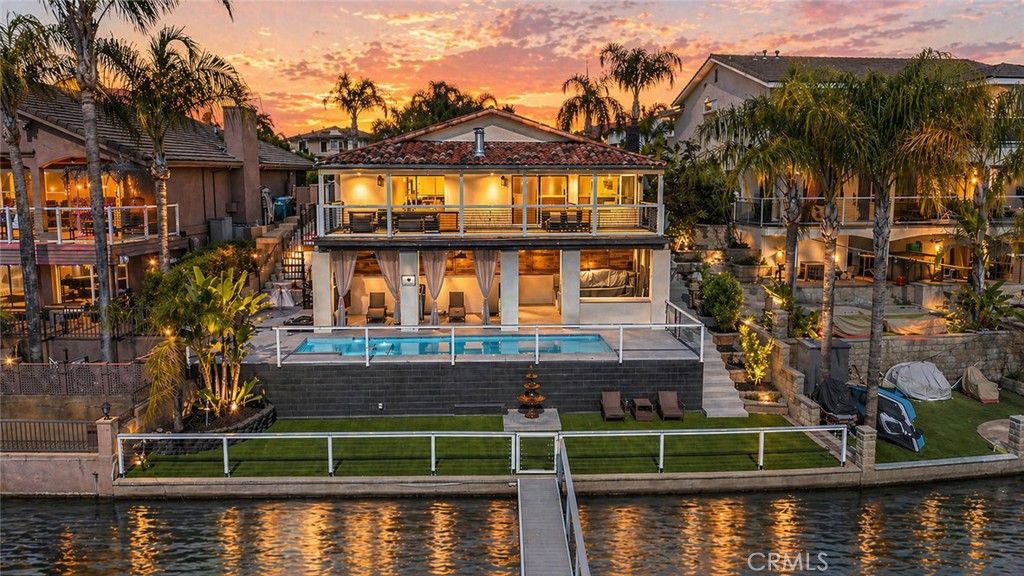 30184 Skippers Way, Canyon Lake, CA 92587