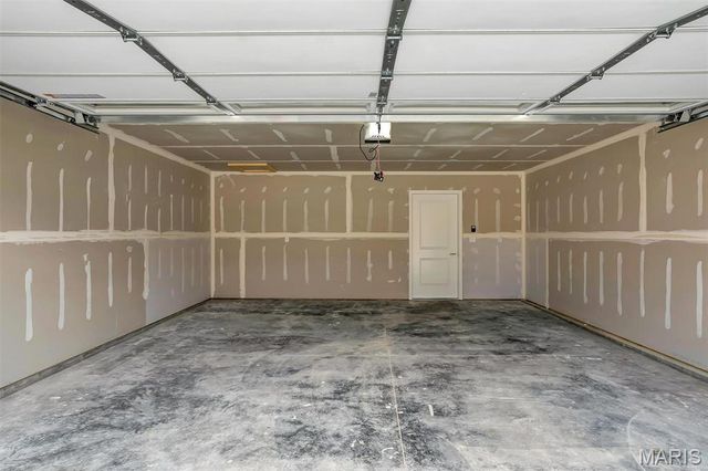 419 Cloverleaf Drive, Washington, MO 63090